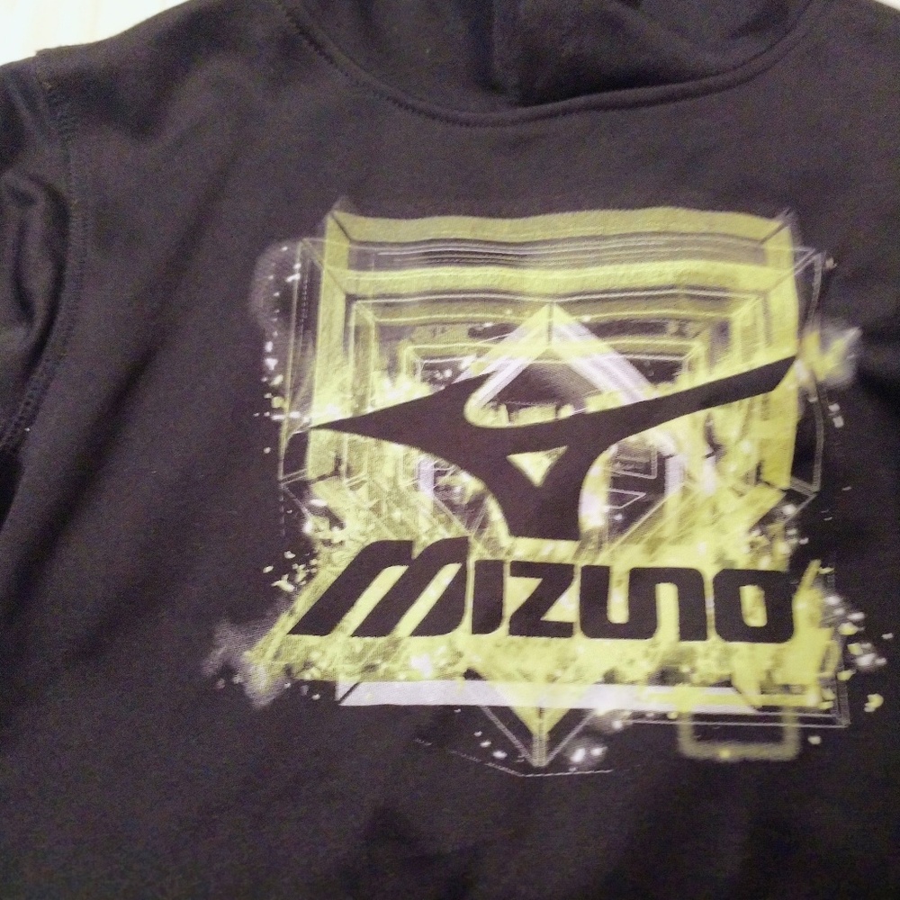 Mizuno girls black hoodie